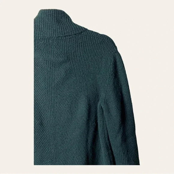 Women’s SWEET ROMEO SWEATER TURTLE NECK KNITTED SIZE LARGE NWT - Picture 10 of 11